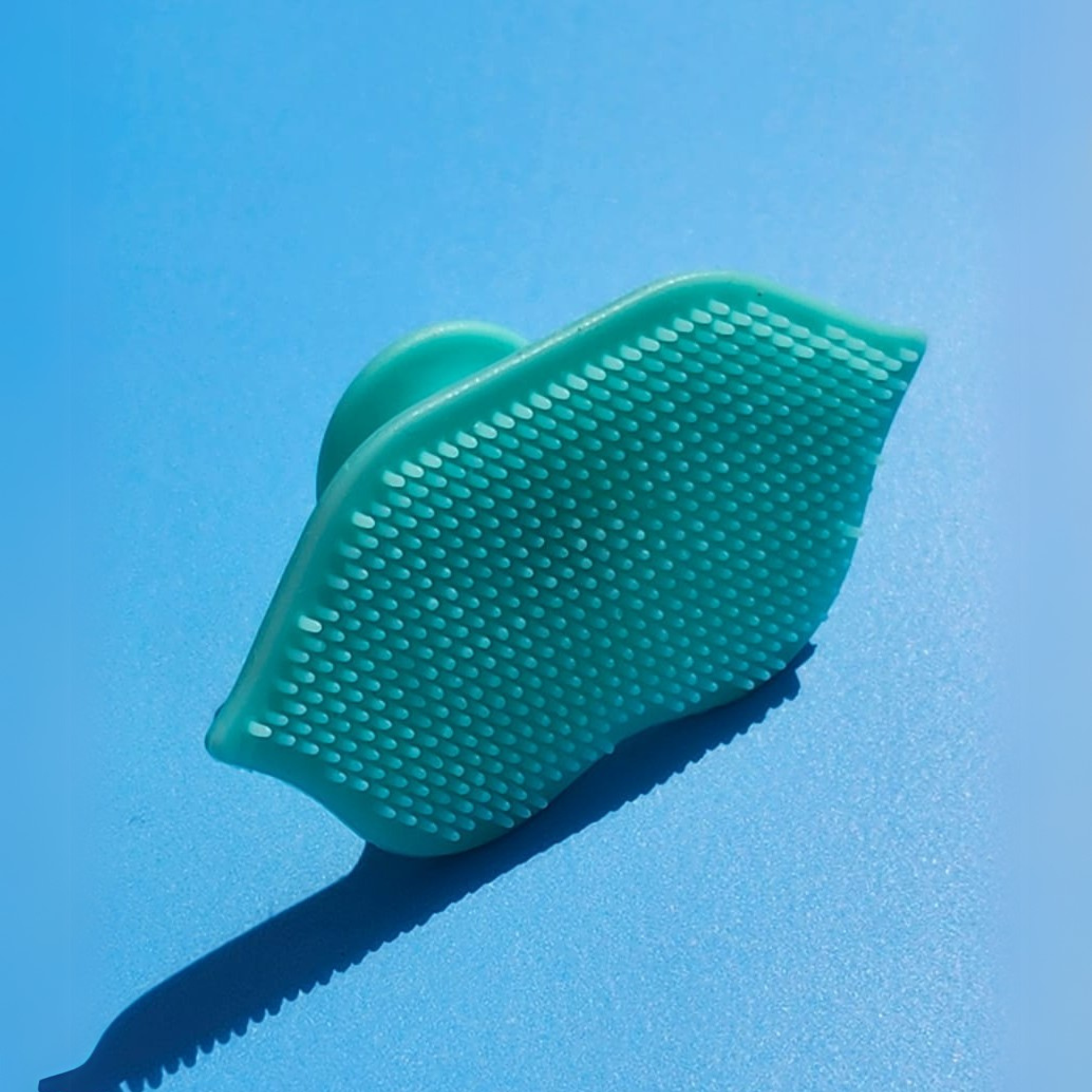 Lip Shape Scrubber